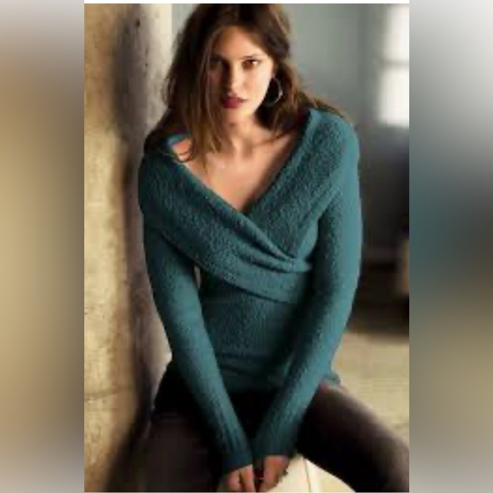 Y2K Moda International VS Blue Cowl Neck Wool Blend Boucle Sweater Size Small